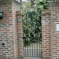 Side Gate